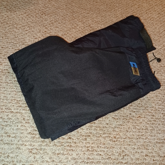 Sold offerup. Snow pants Skigear - Picture 16 of 16